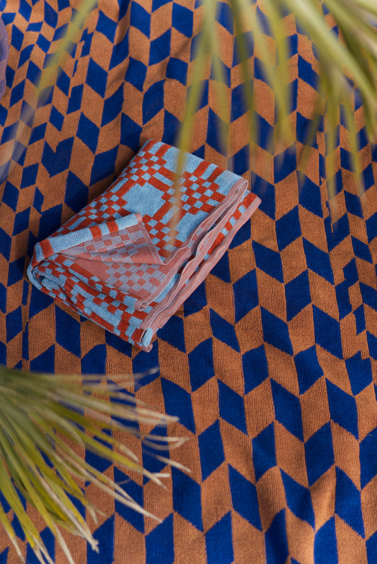 Minimalistic geometric beach towel patterns