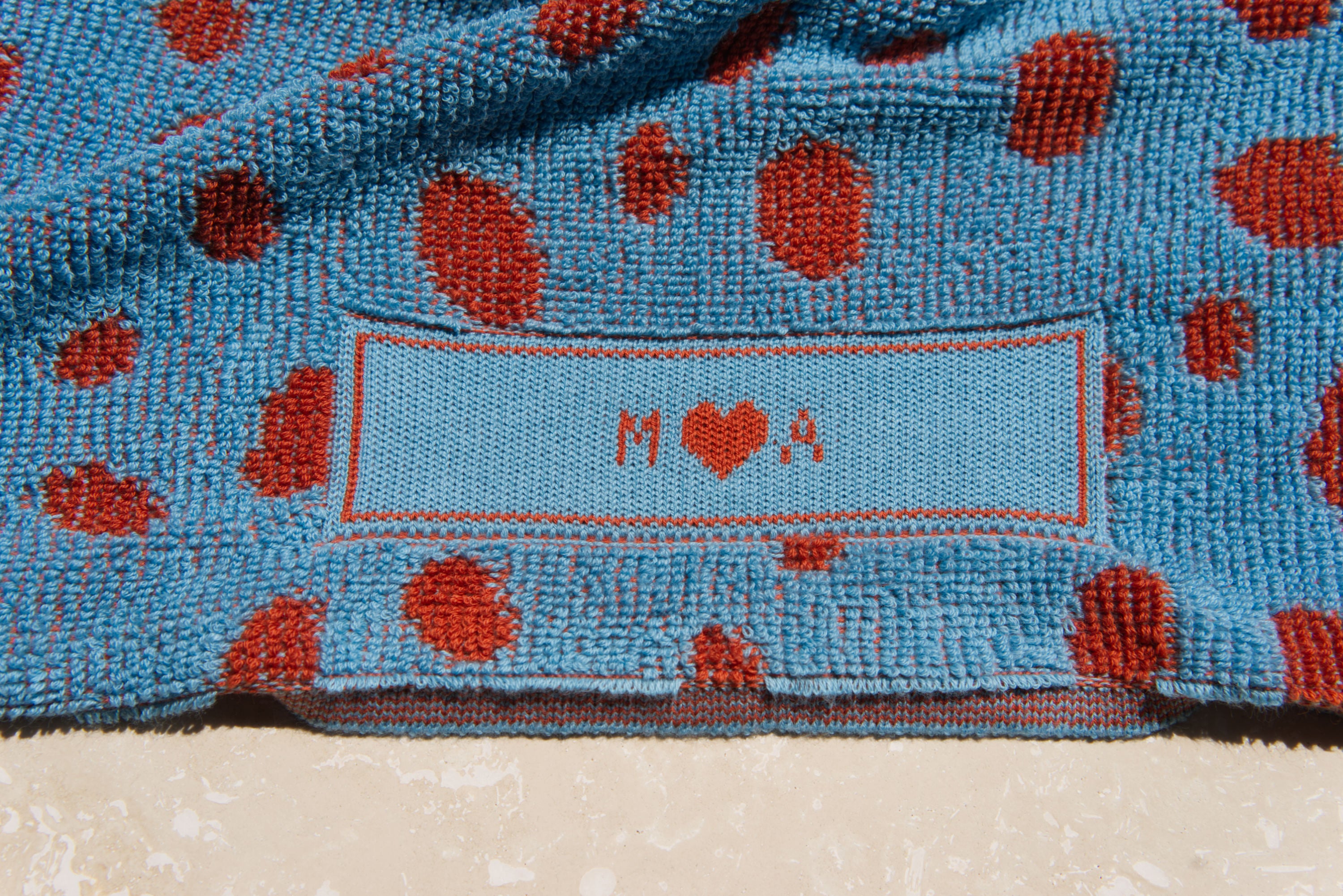 Embroidered versus knitted personalised towels