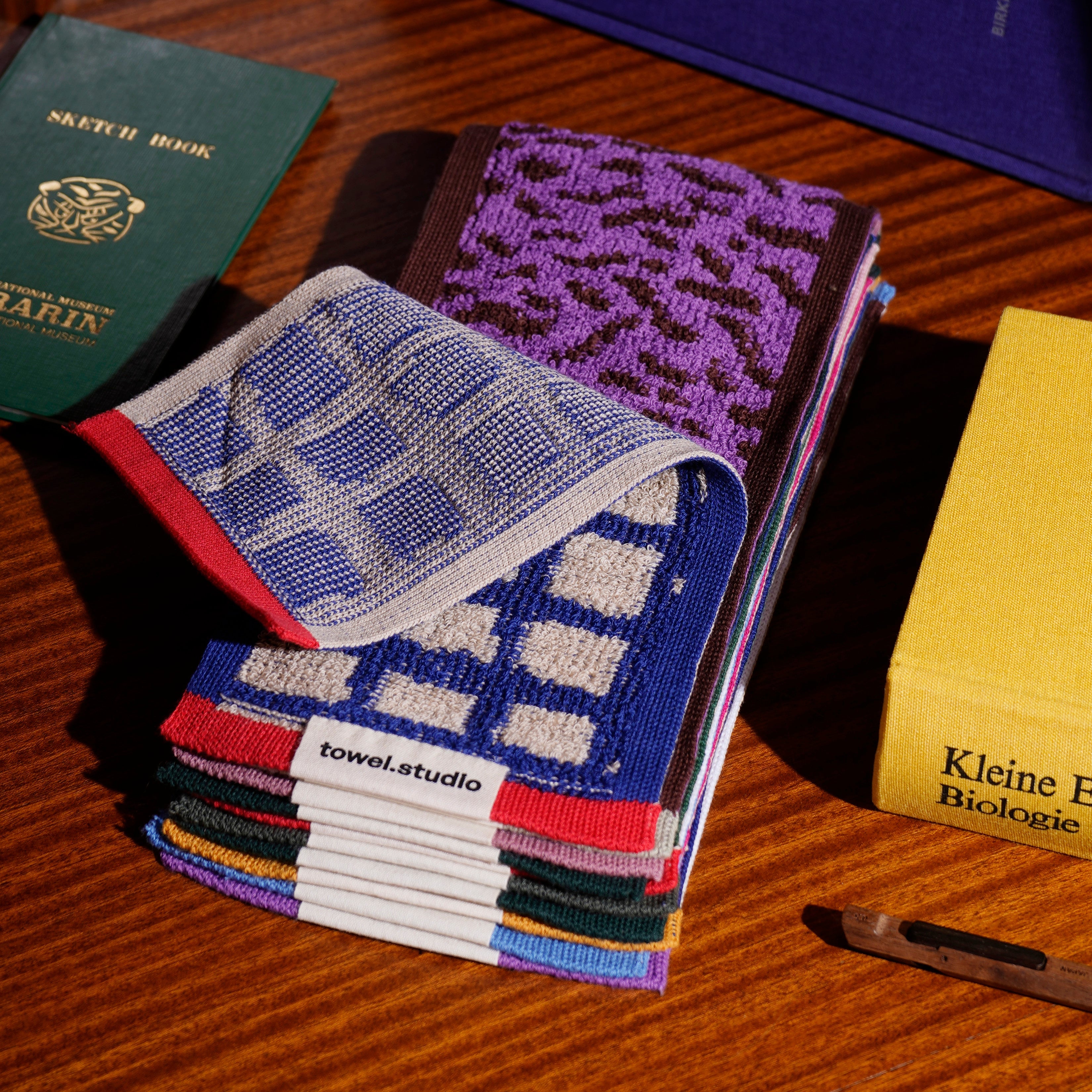 towel.studio Made in Berlin knitted beach bath towels and more