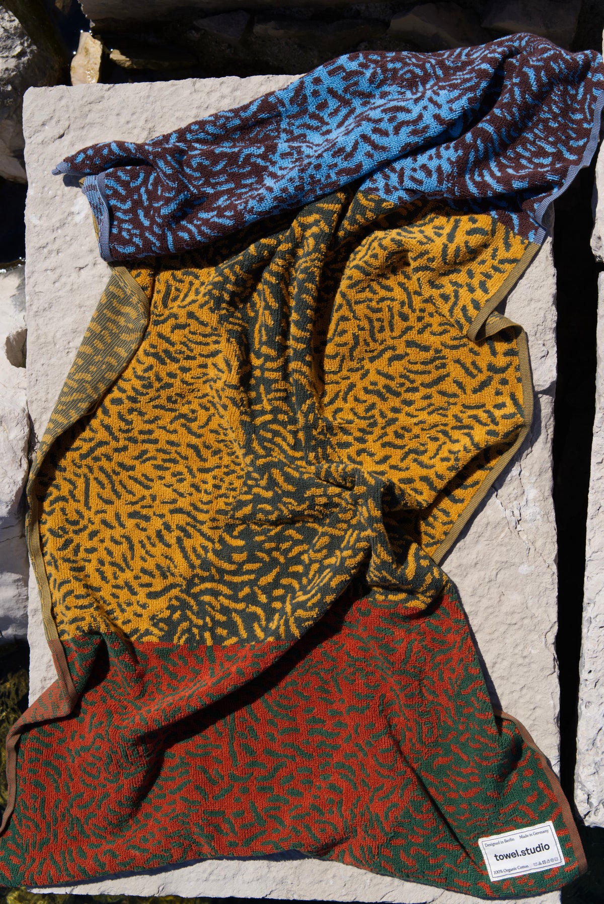 Worm Bath Towel | Multicolor