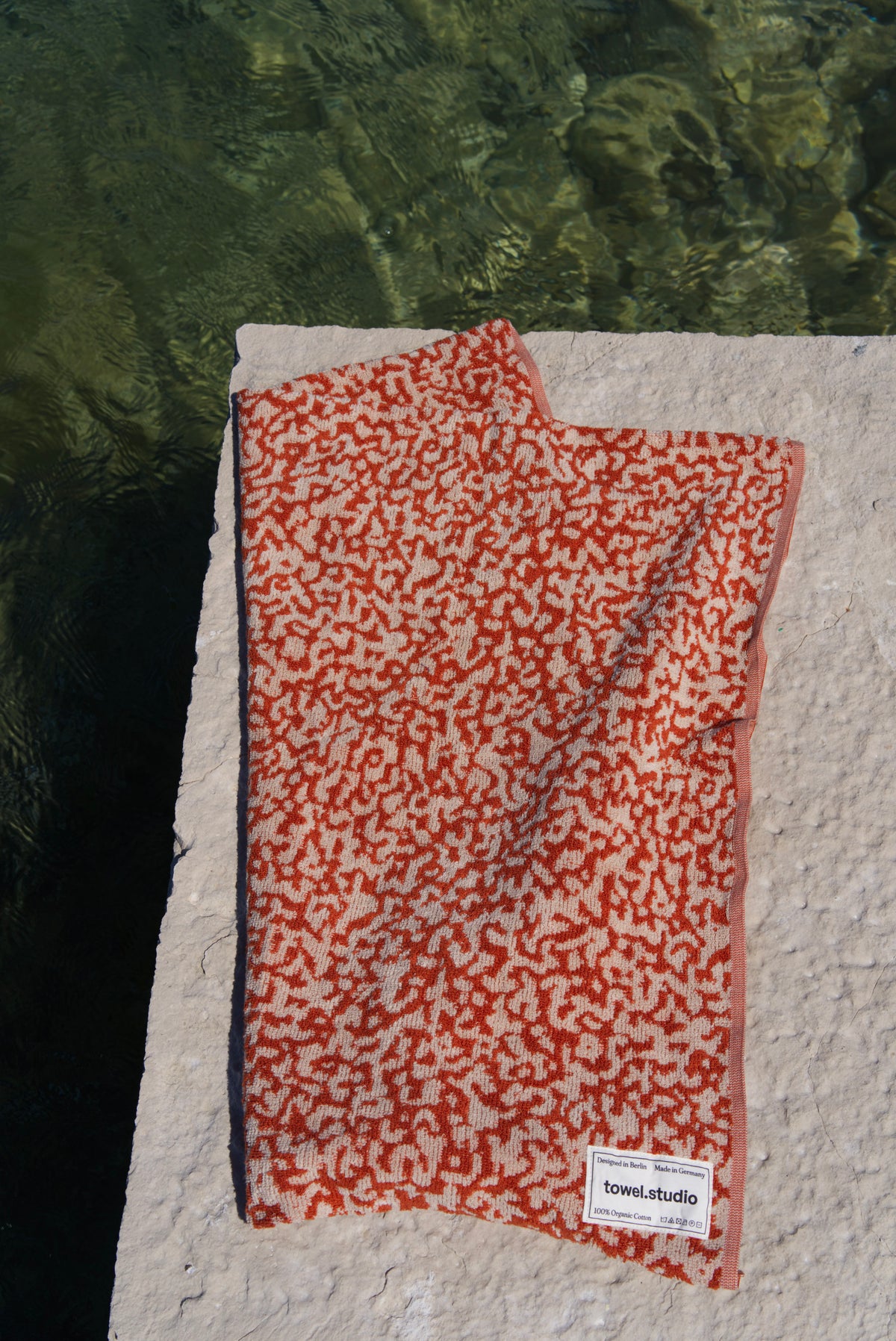 Noisy Camo Bath Towel | Salamander