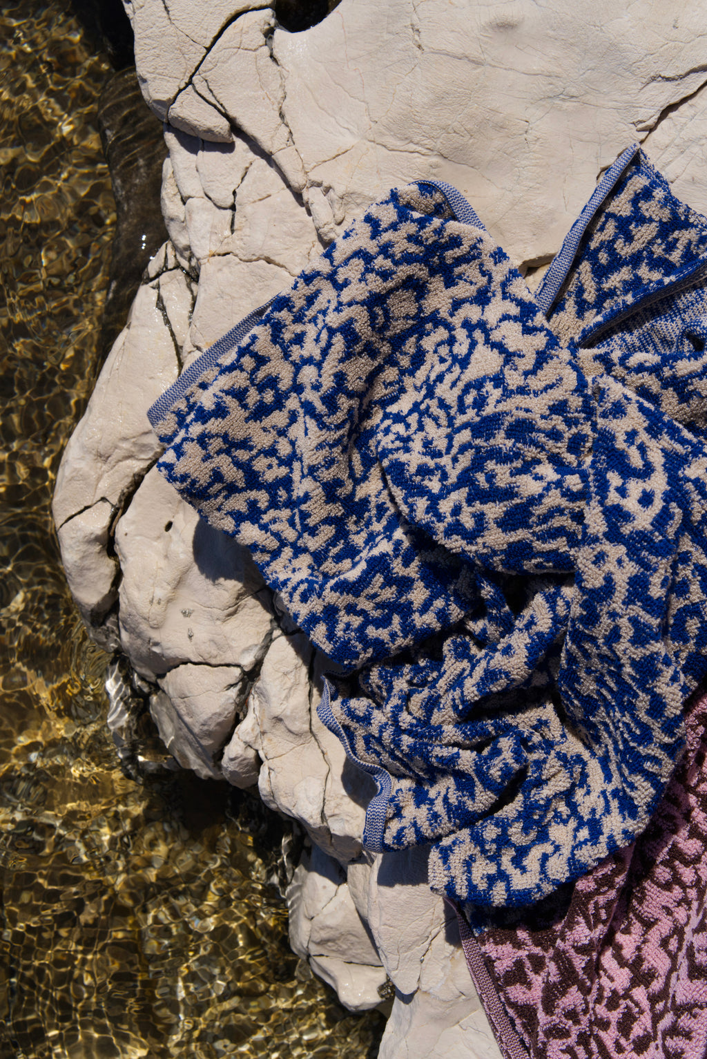 Noisy Camo Bath Towel | Multicolor