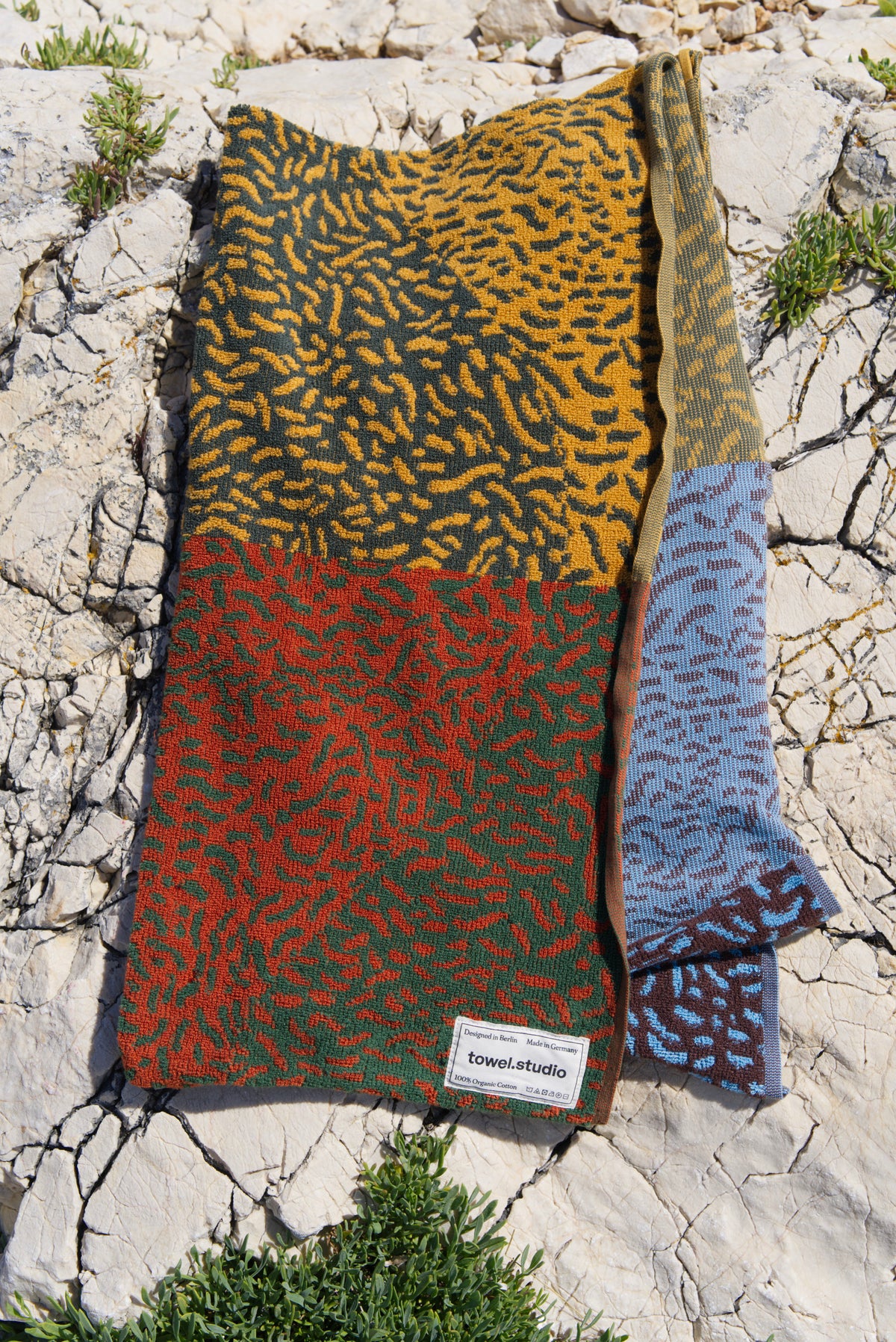 Worm Bath Towel | Multicolor