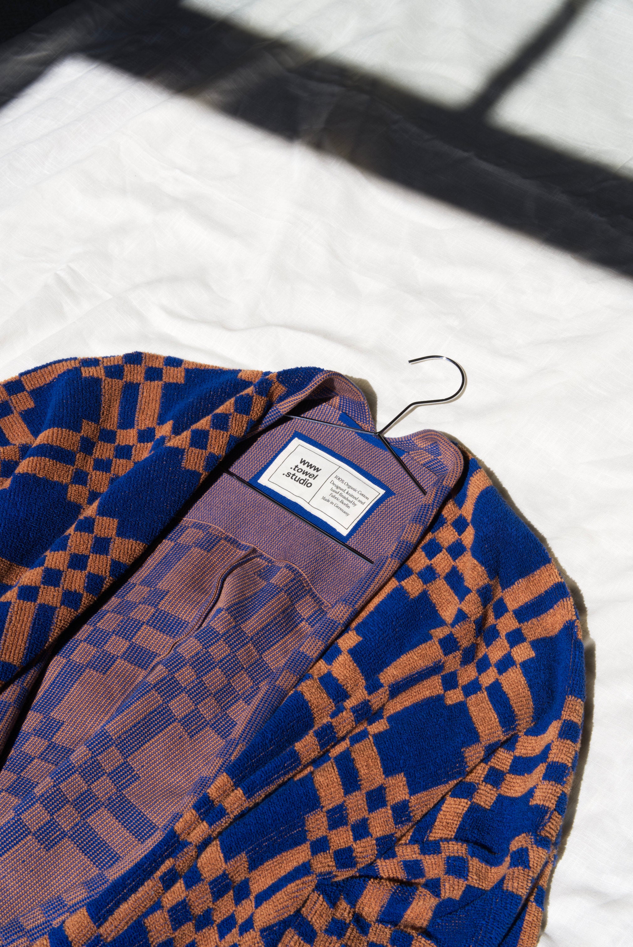 Weave Bathrobe | Azure & Chestnut