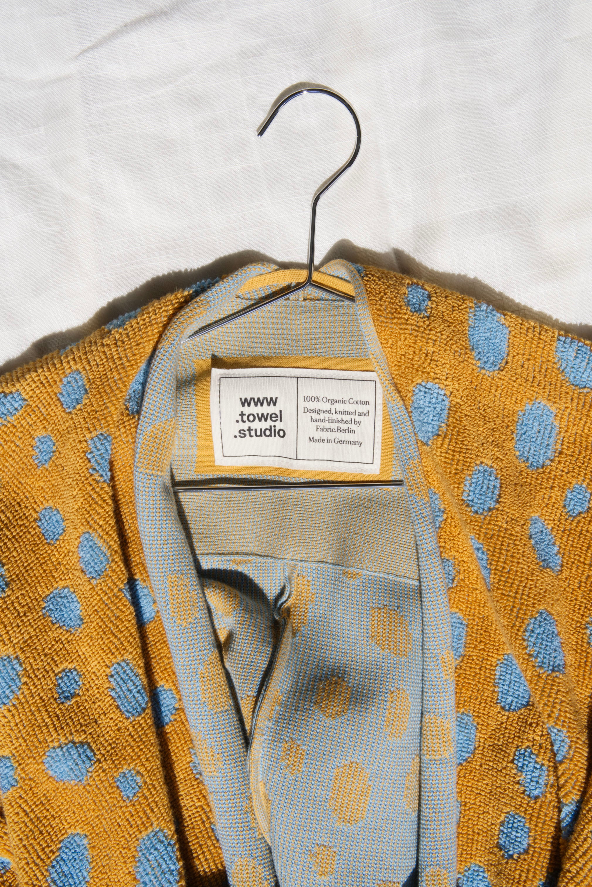 Pebbles Bathrobe | Caramel & Sky