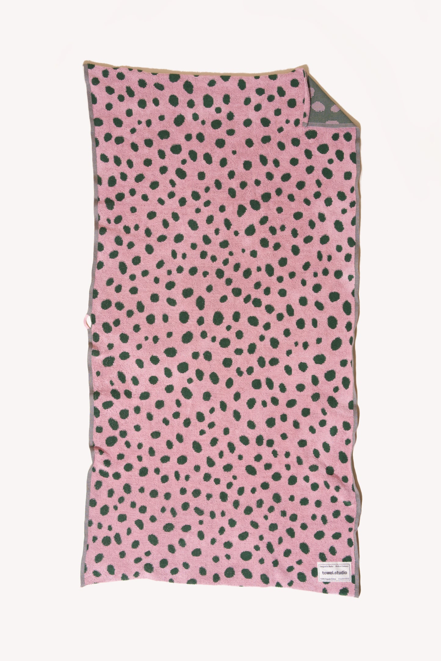 Pebbles Bath Towel | Pink & Green
