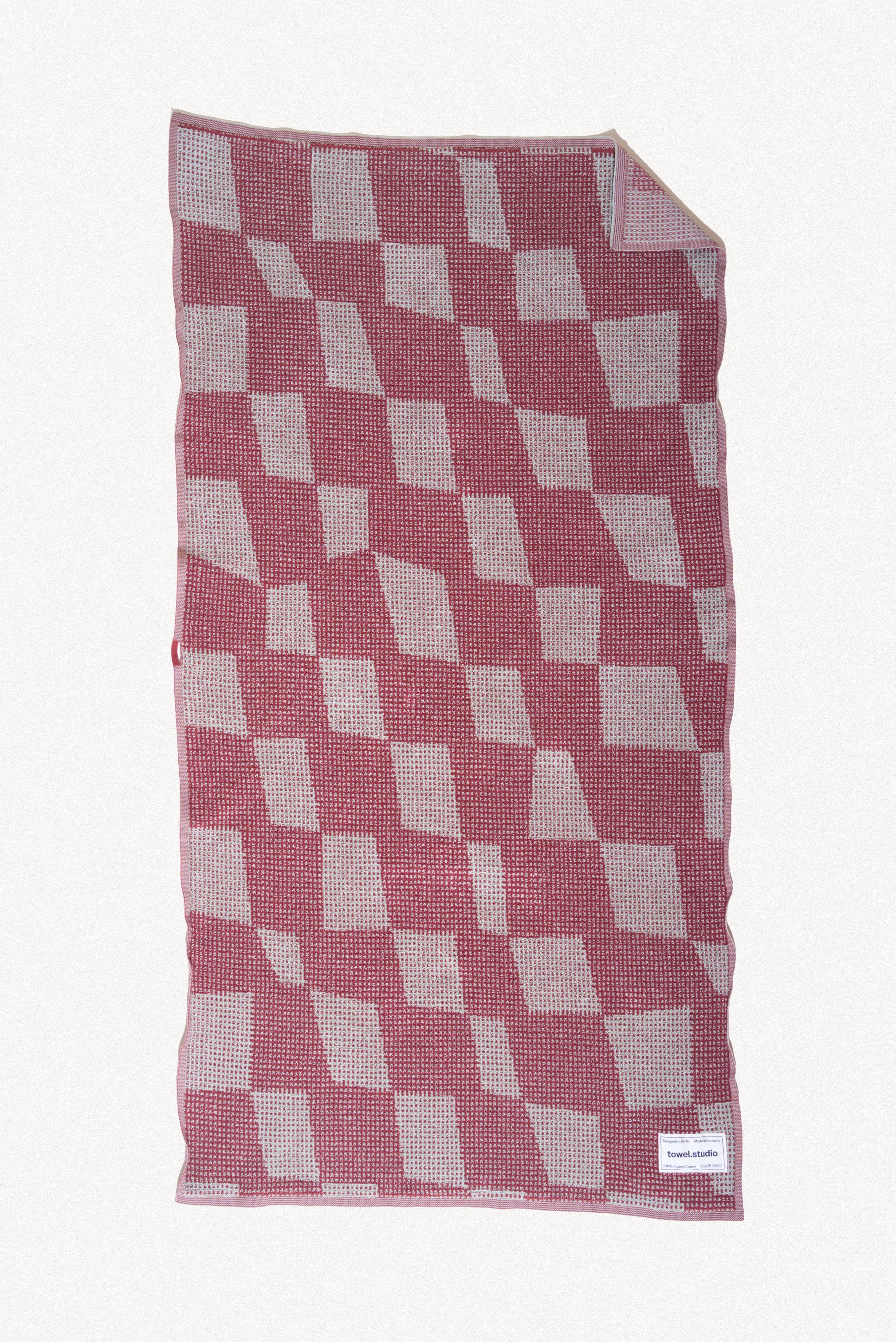 Fields Bath Towel | Burgundy