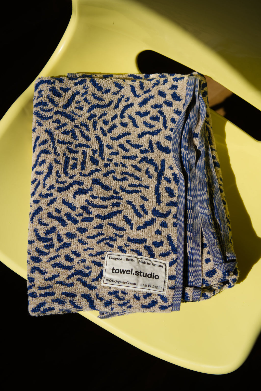 Worm Bath Towel | Electric Blue