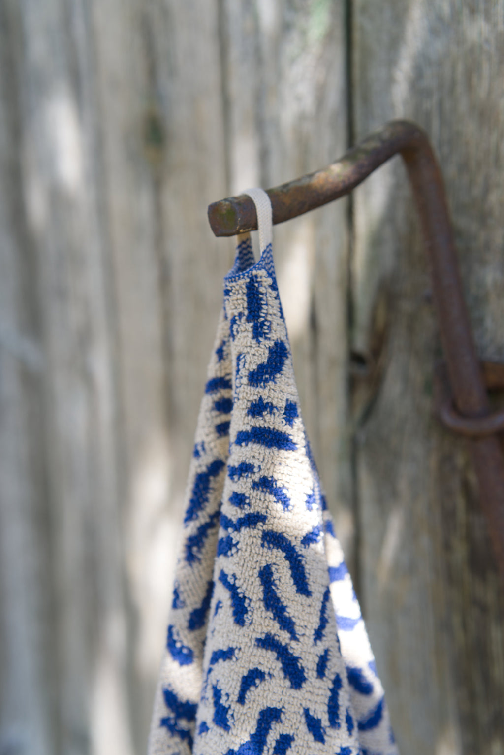 Worm Bath Towel | Electric Blue