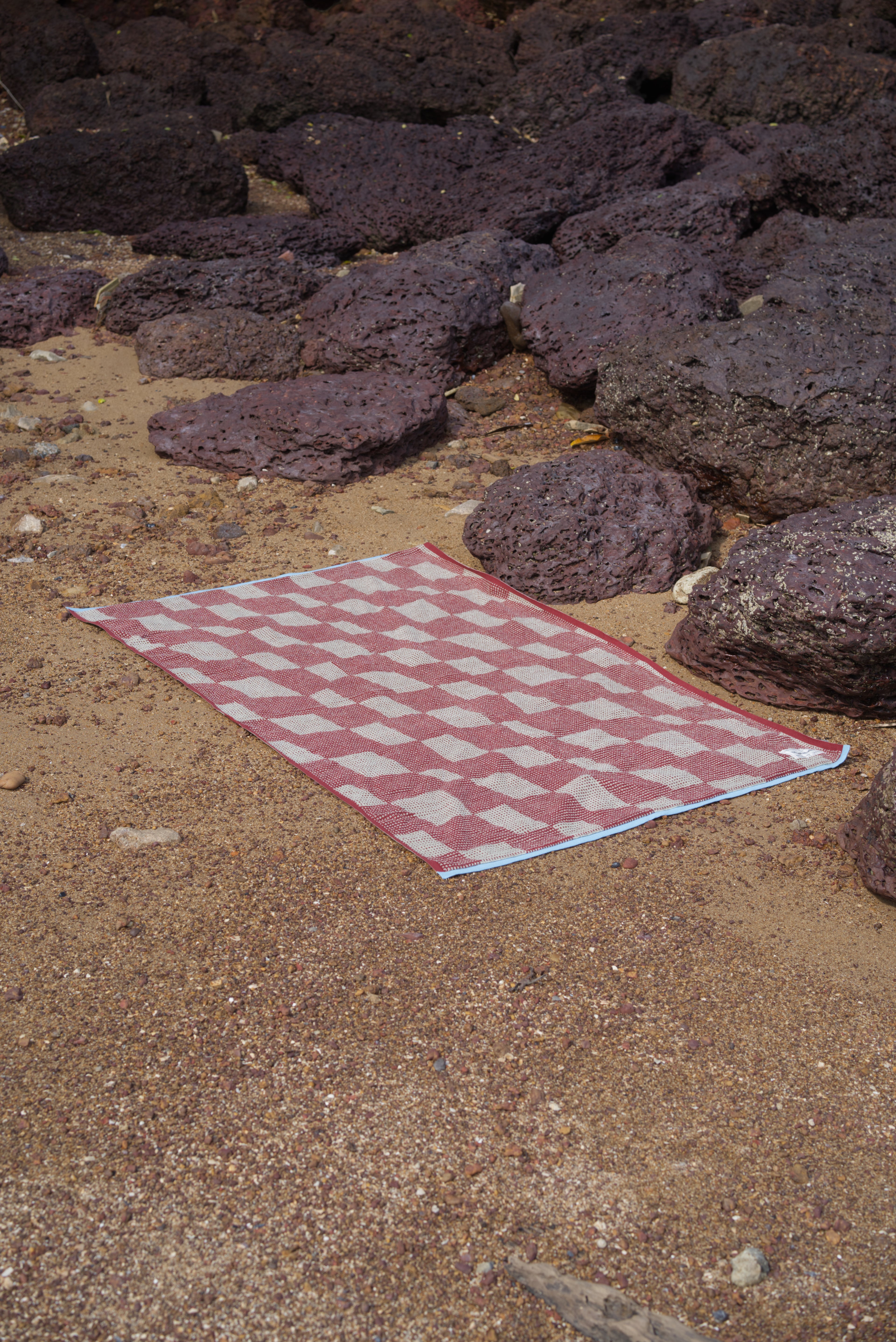 Fields Beach Towel | Burgundy