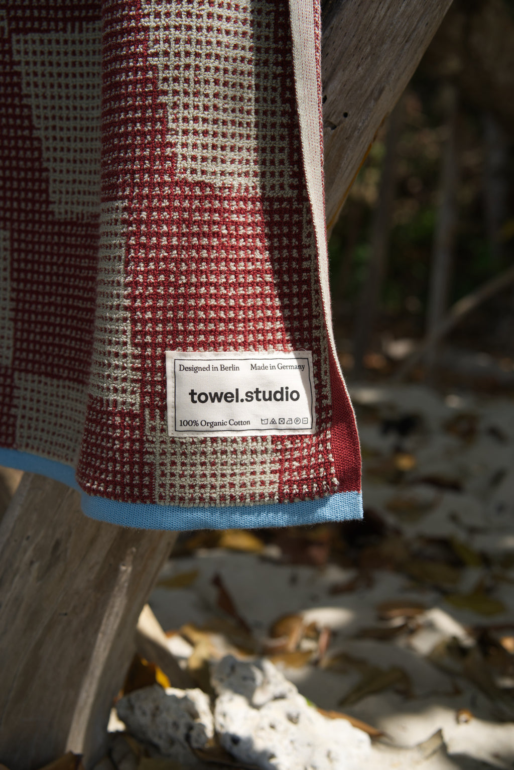 Fields Beach Towel | Burgundy