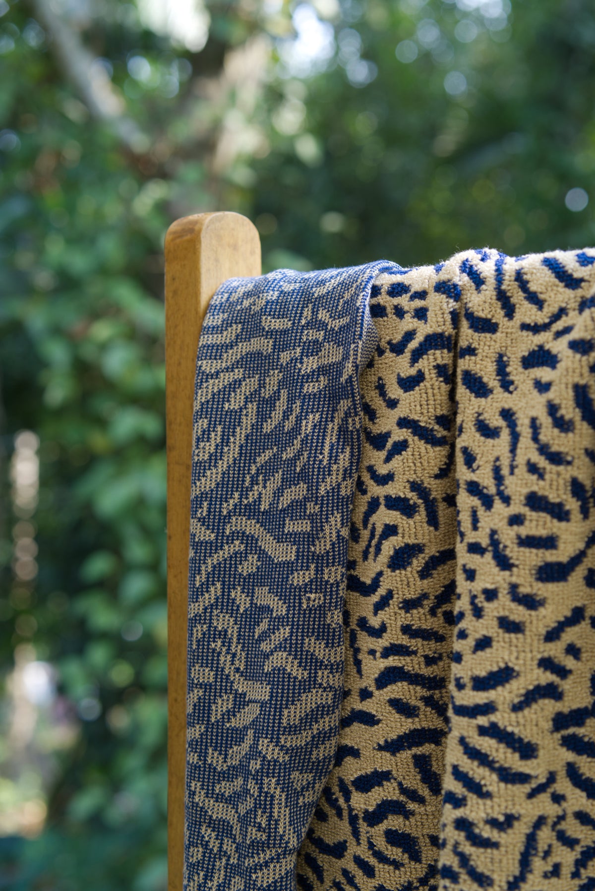 Worm Strandtuch | Electric Blue