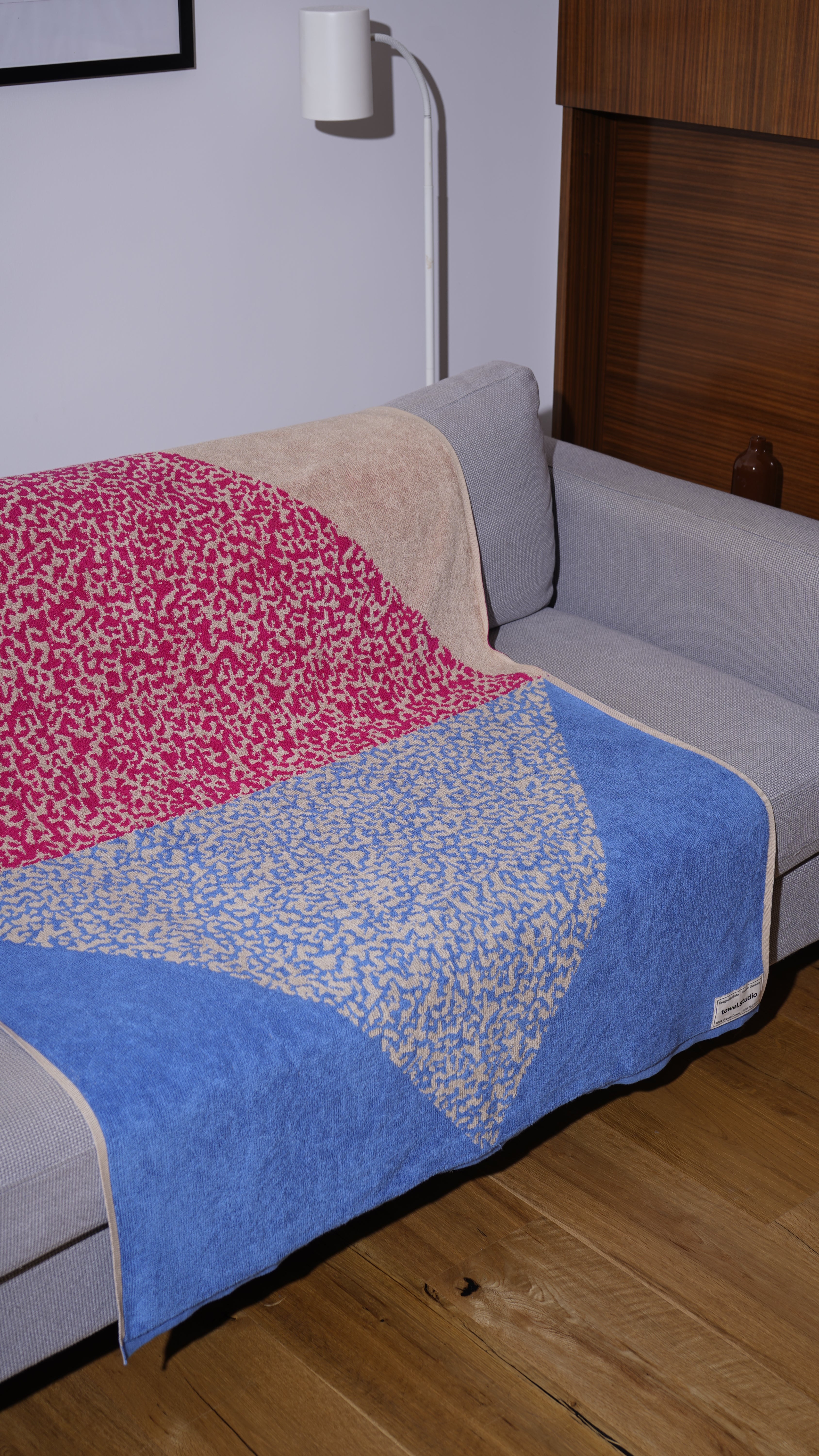 Noisy Camo Blanket Towel | Memphis