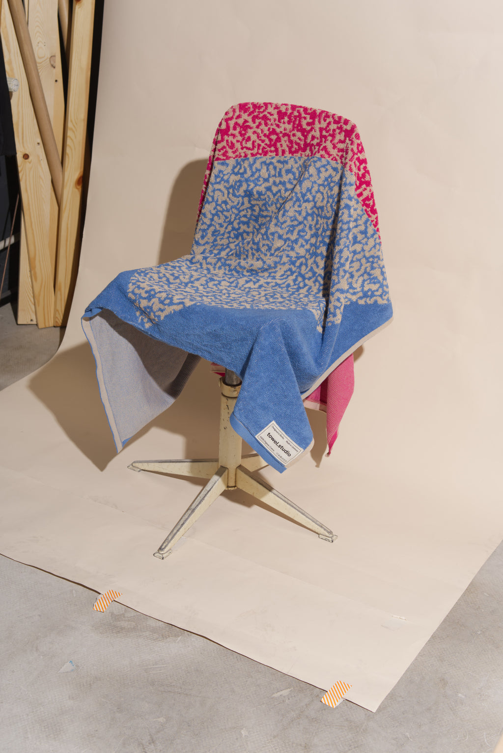 Noisy Camo Blanket Towel | Memphis