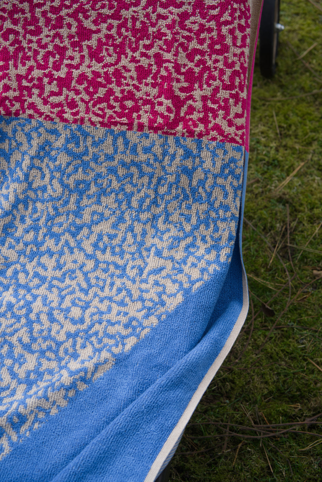 Noisy Camo Blanket Towel | Memphis