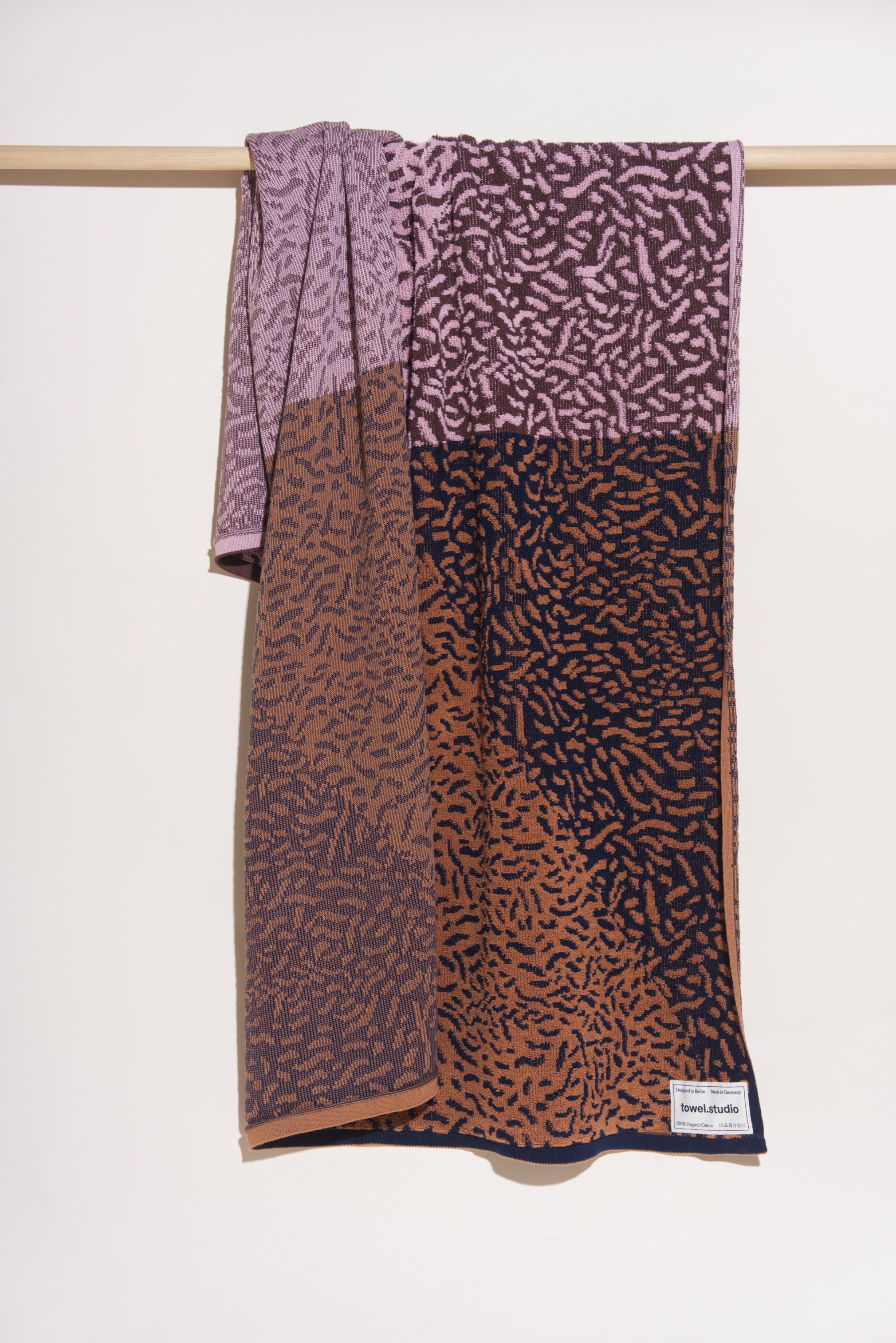 Worm Blanket Towel | Plum Blossom