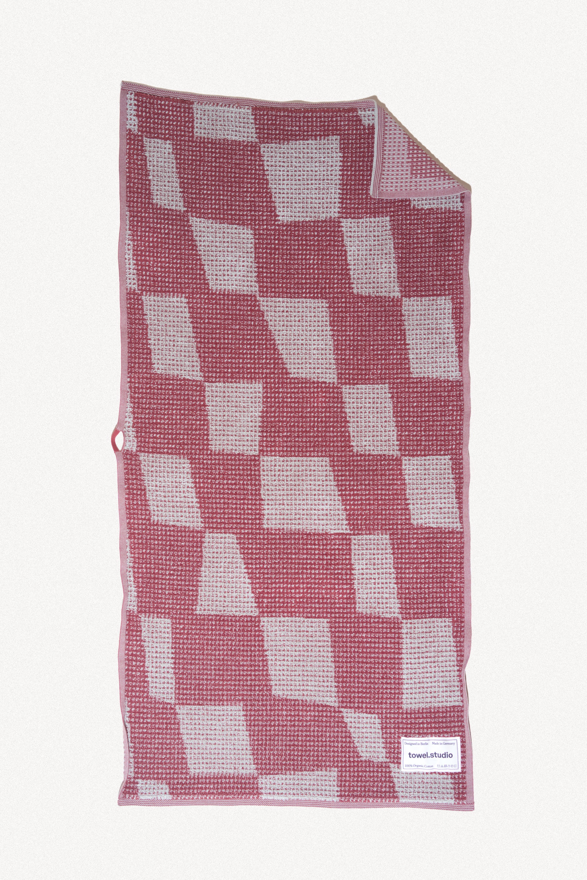 Fields Gym Towel | Burgundy