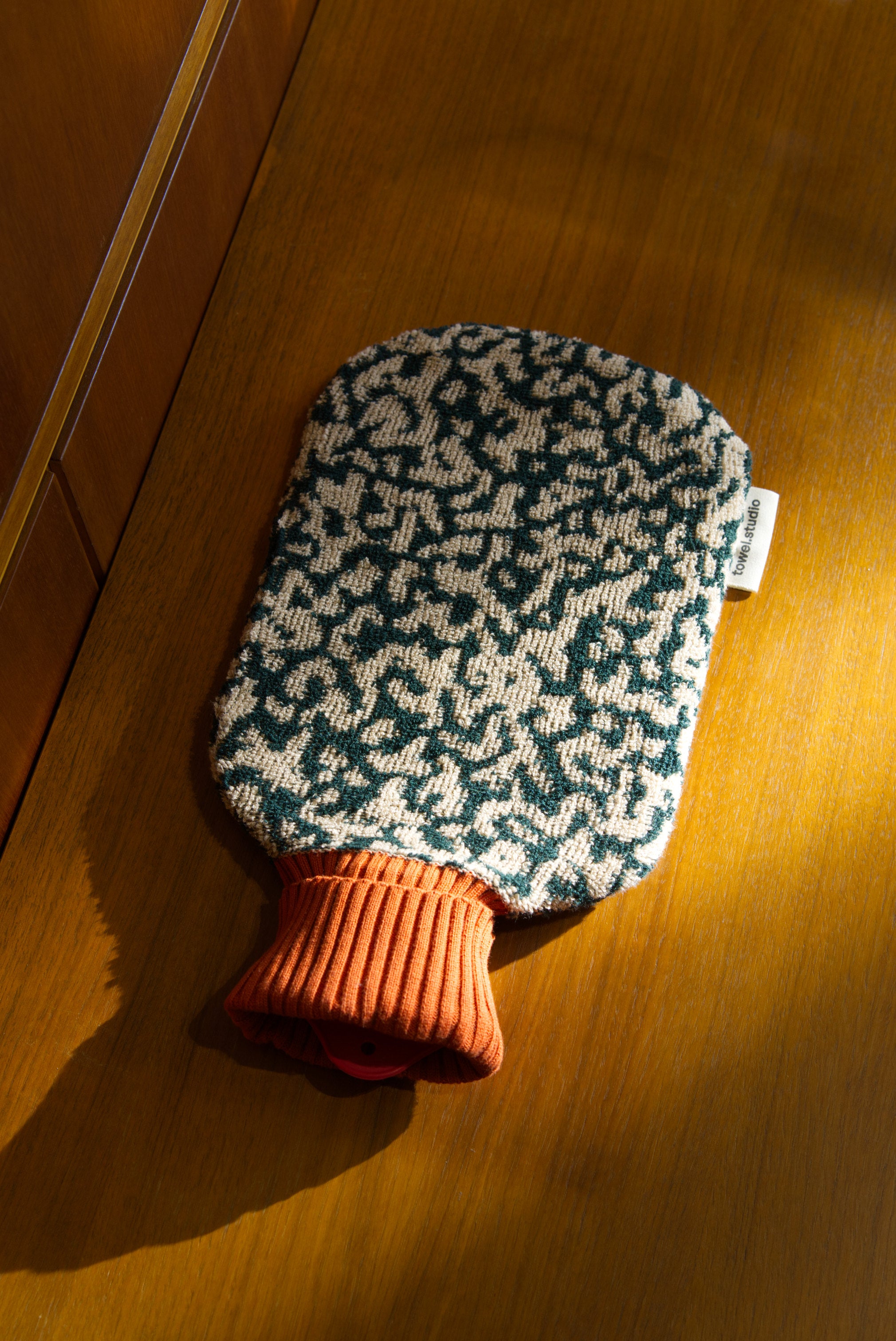 Noisy Camo Hot Water Bottle | Kelp Forest | Large (2 Liter)