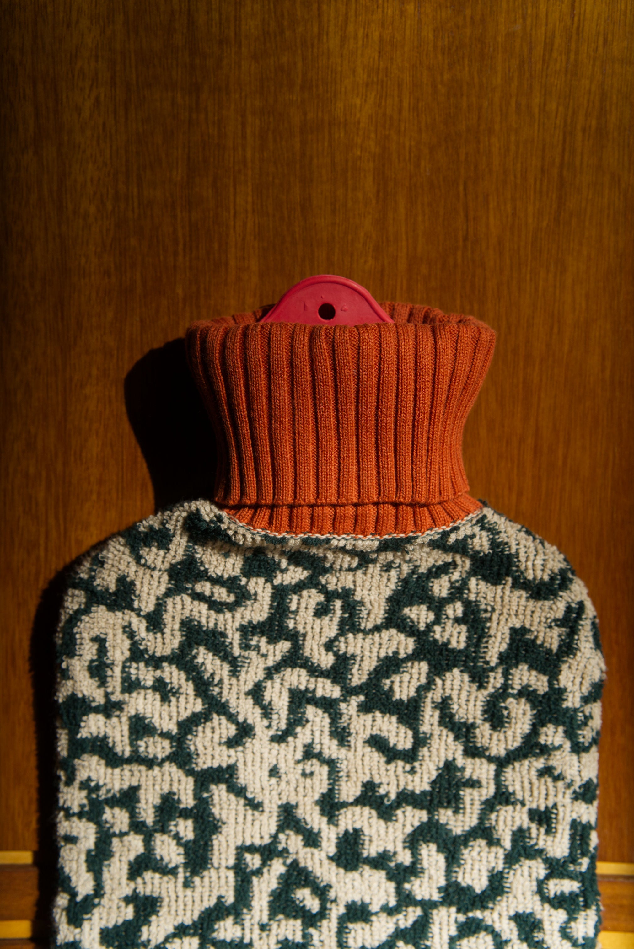 Noisy Camo Hot Water Bottle | Kelp Forest | Large (2 Liter)