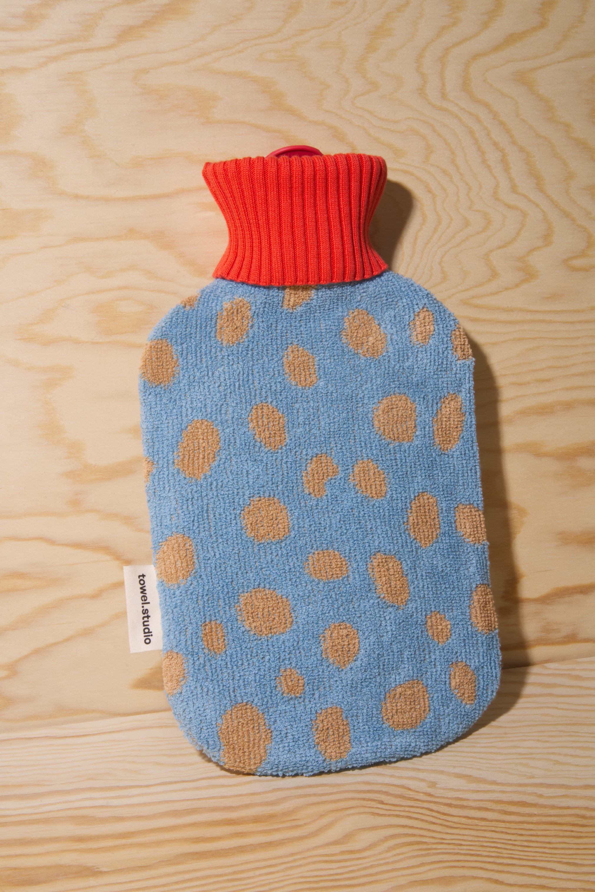 Pebbles Hot Water Bottle | Fjord | Large (2 Liter)