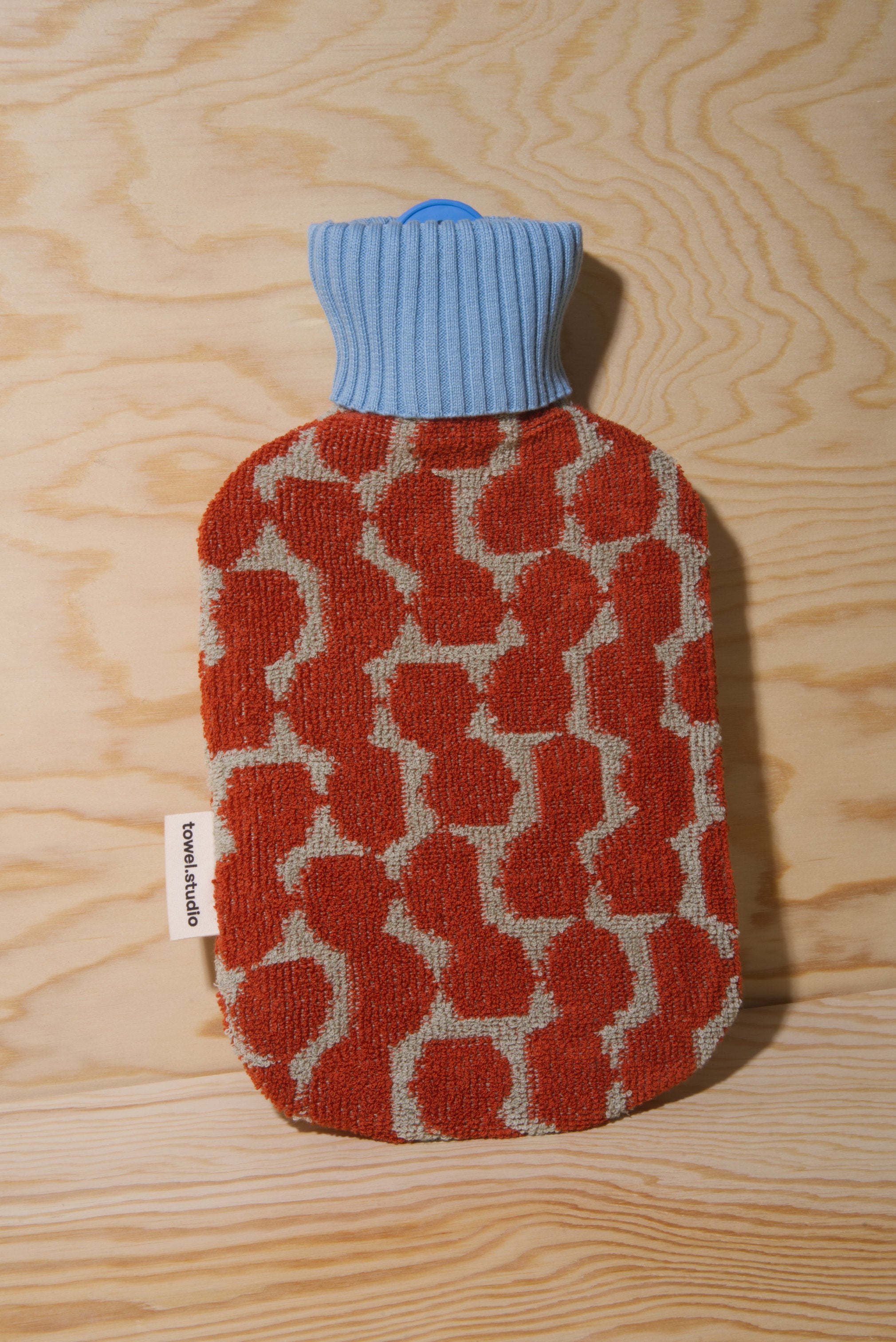Rubble Hot Water Bottle | Alpine Club | Large (2 Liter)