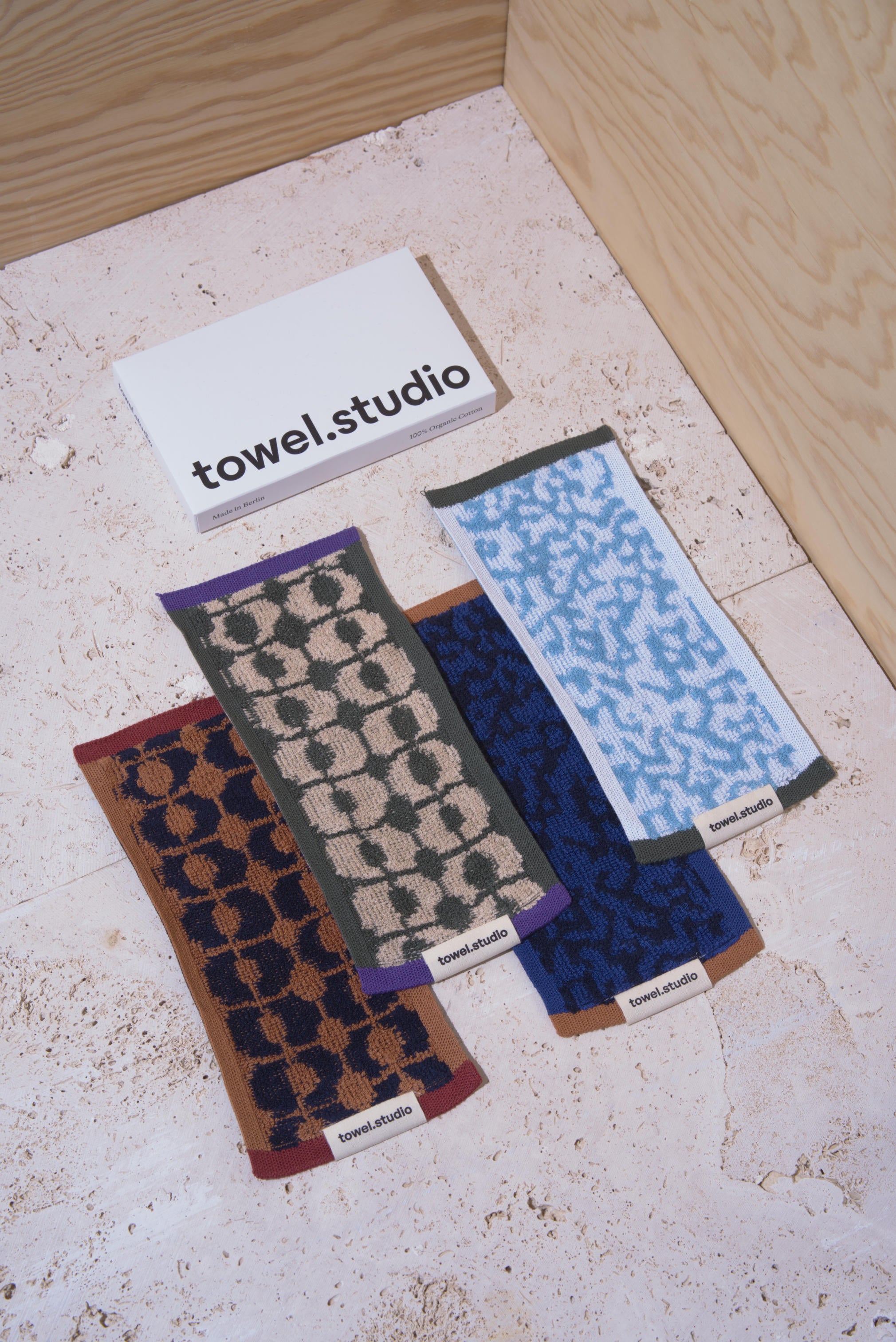 Pocket Towel Gift Box (Set of 4)