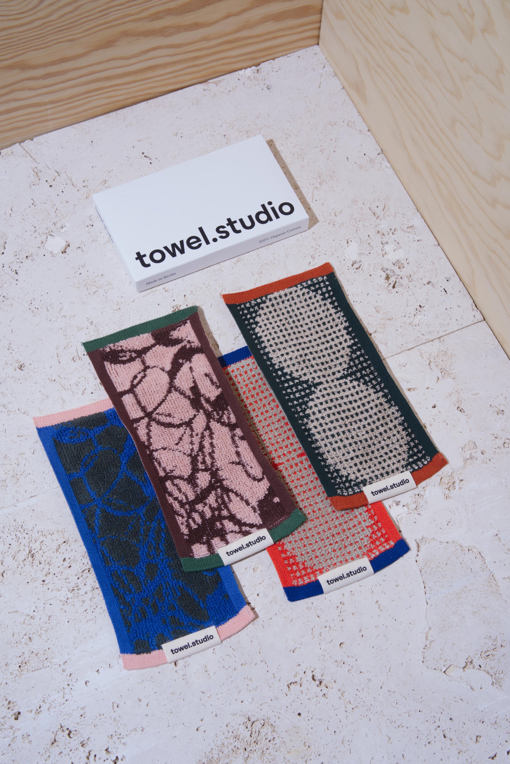 Pocket Towel Gift Box (Set of 4)