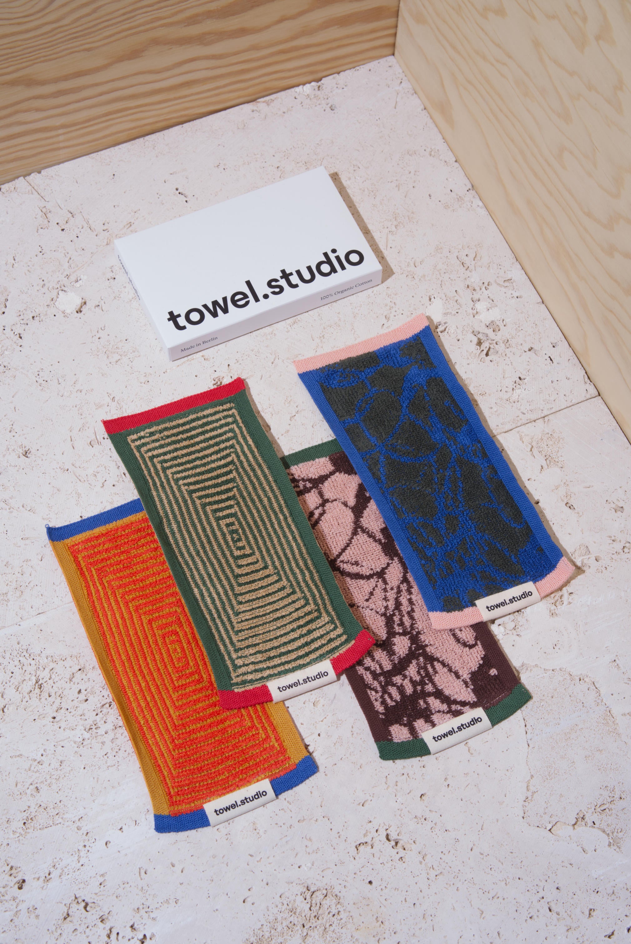 Pocket Towel Gift Box (Set of 4)