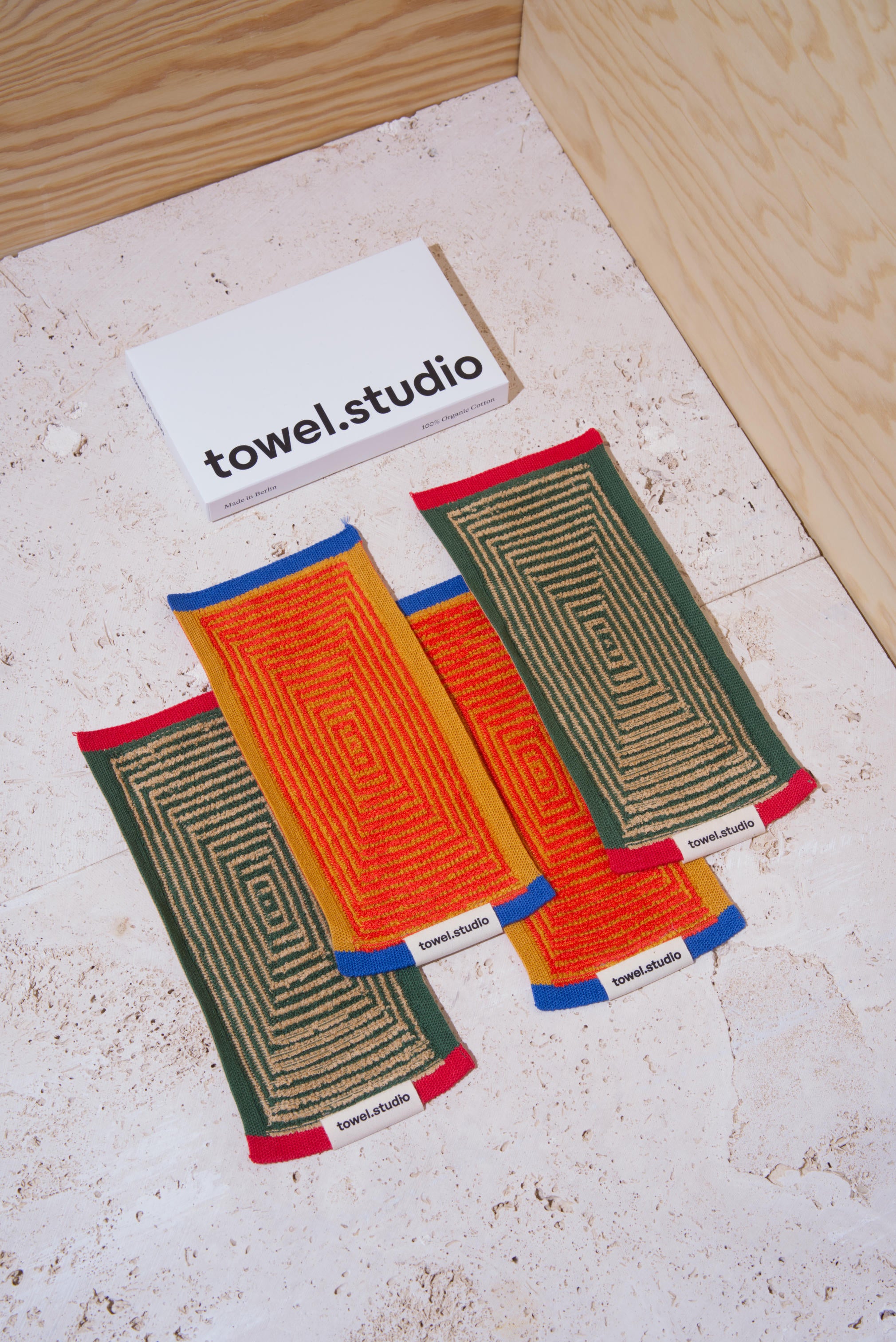 Pocket Towel Gift Box (Set of 4)