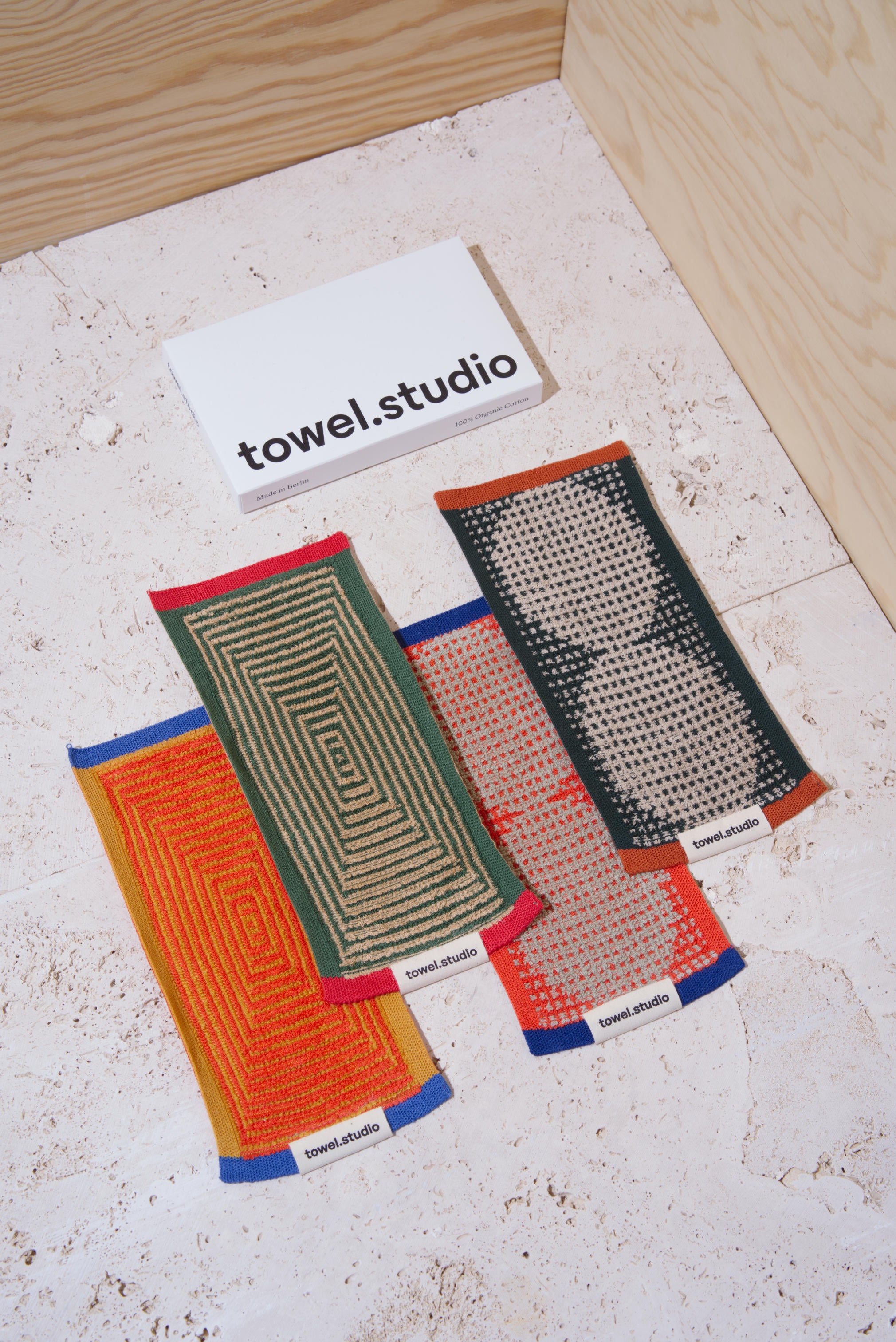 Pocket Towel Gift Box (Set of 4)