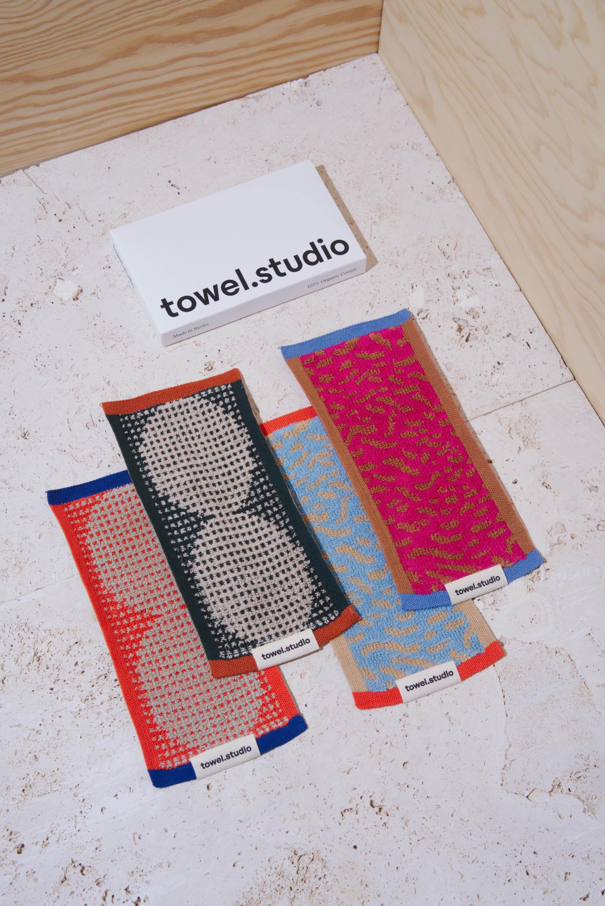 Pocket Towel Gift Box (Set of 4)