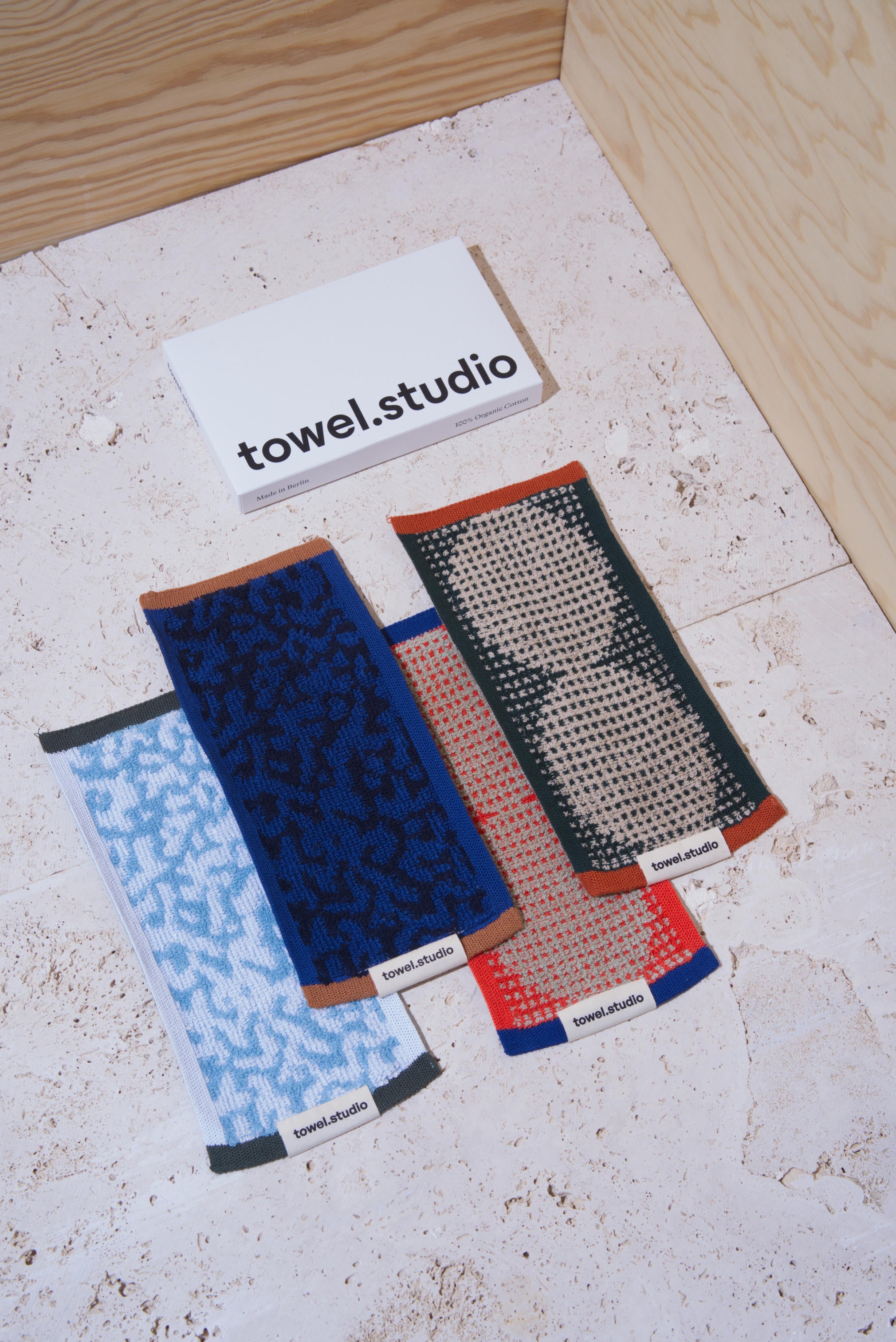 Pocket Towel Gift Box (Set of 4)