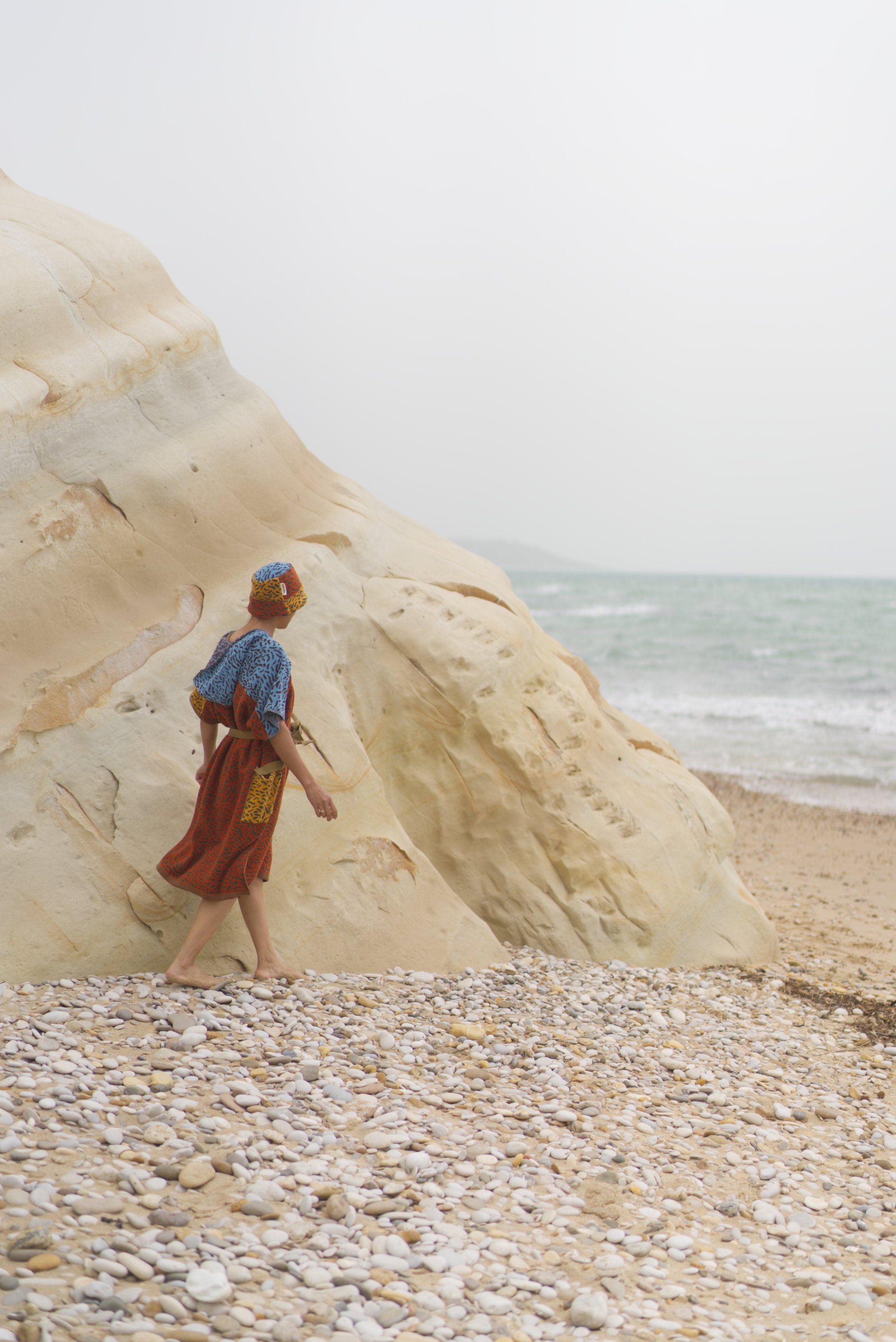 Worm Surf Poncho | Multicolor