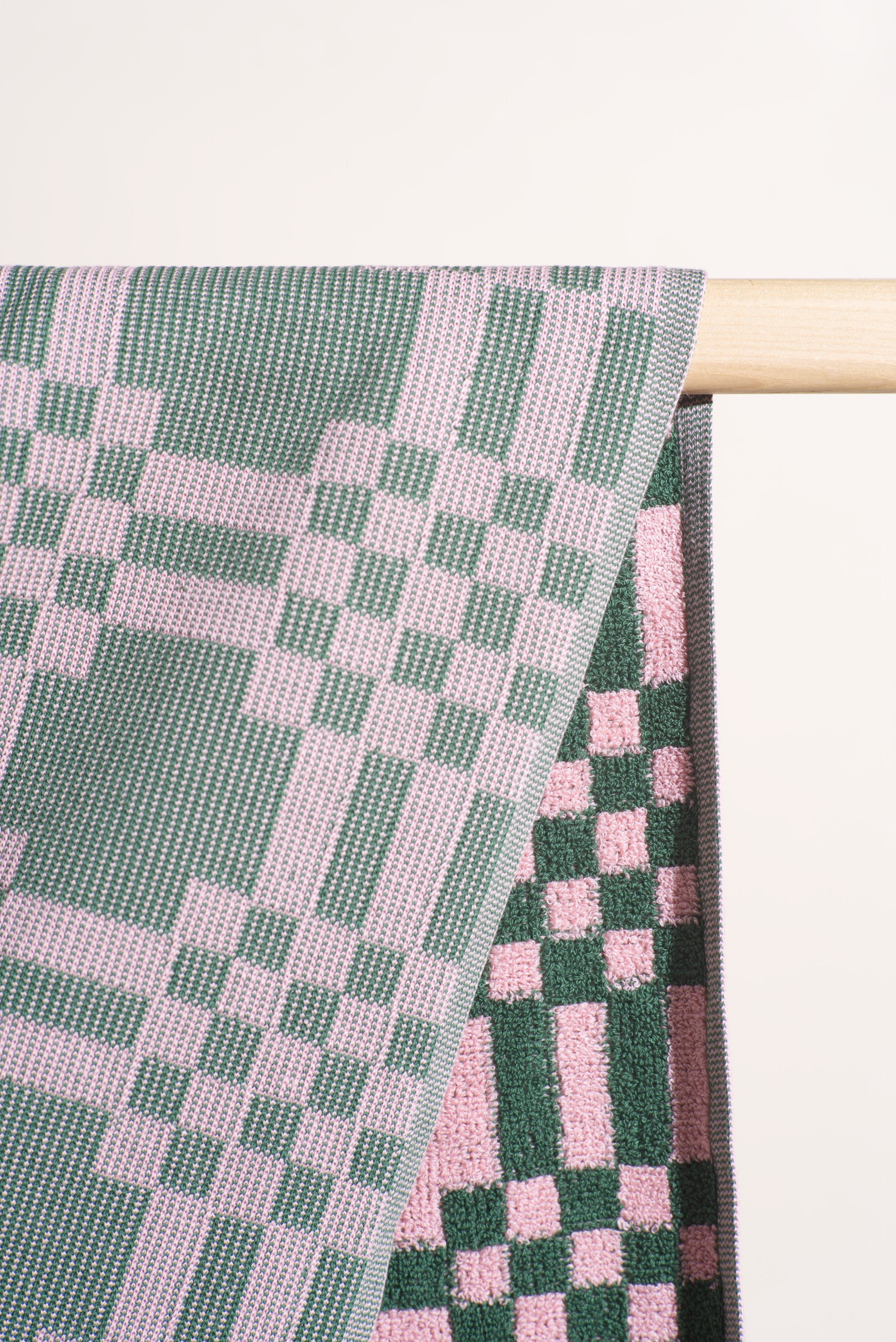 Weave Beach Towel | Pink & Green