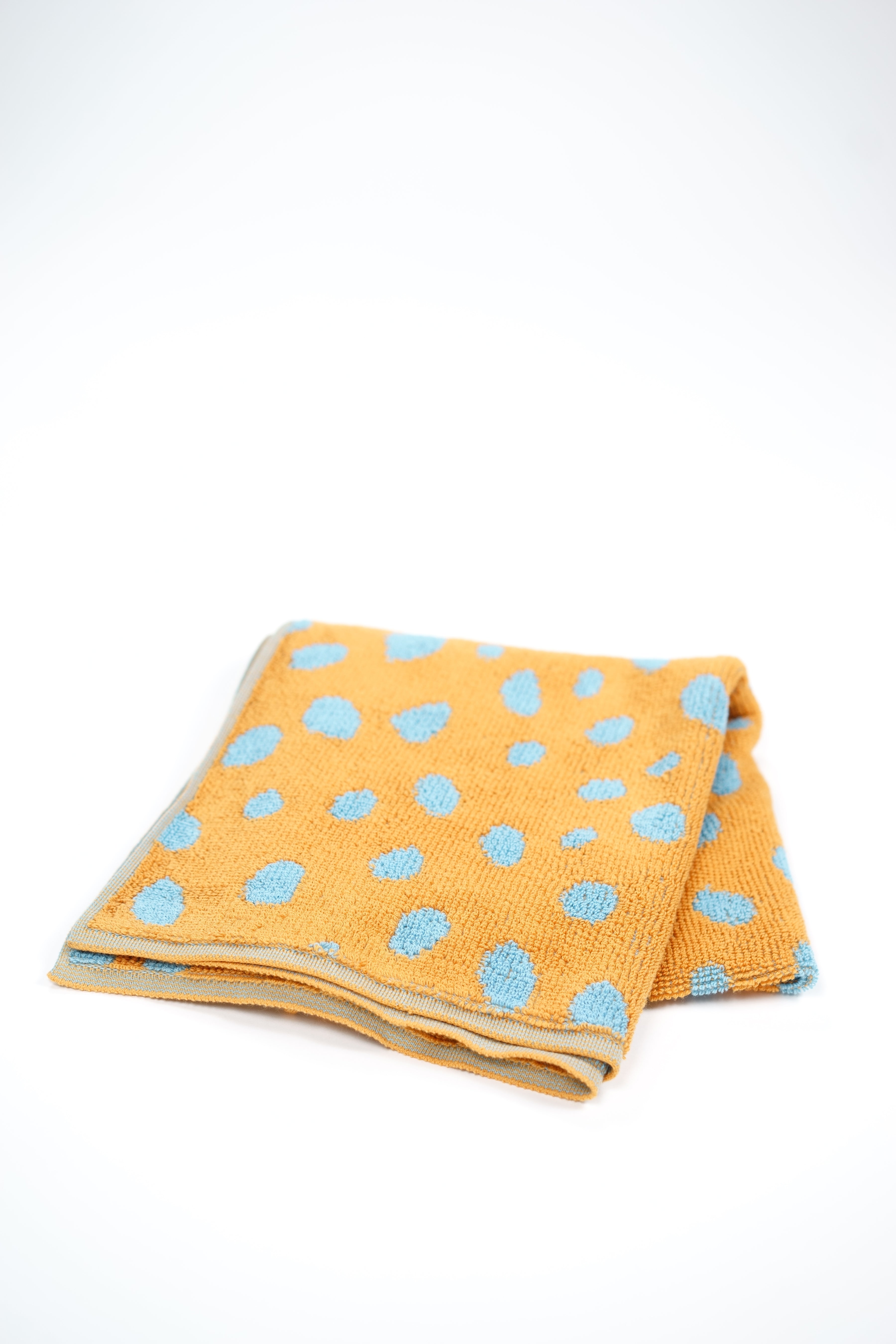 Pebbles Gym Towel | Caramel & Sky